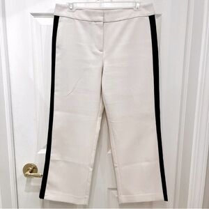💠3/$10 LOFT CAPRI PANTS